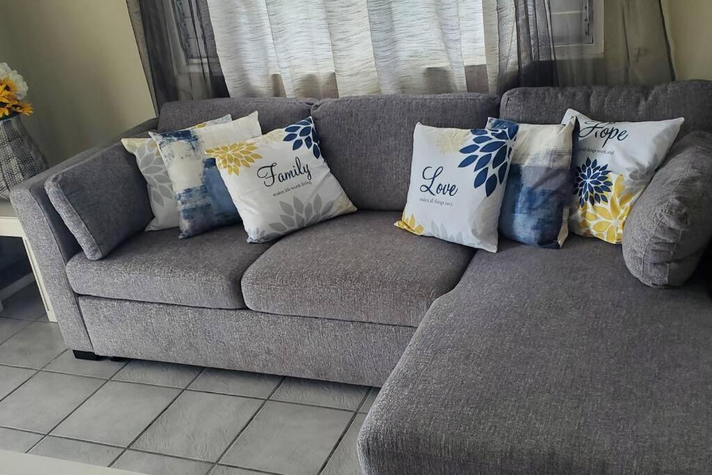 Apartamento Chalet Cassie Montego Bay Exterior foto