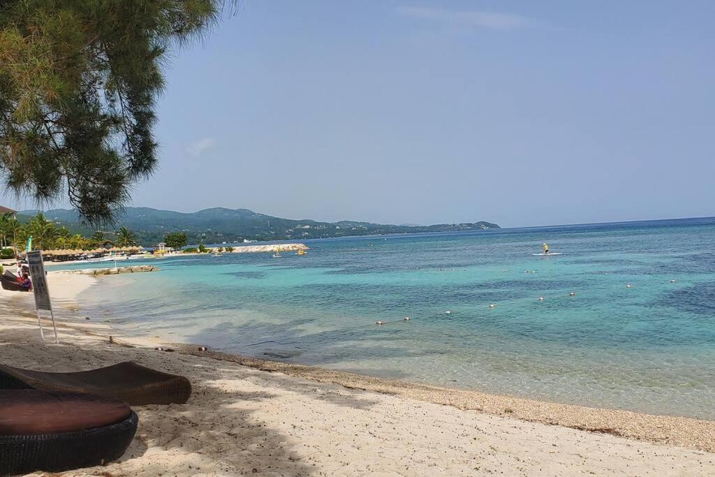 Apartamento Chalet Cassie Montego Bay Exterior foto
